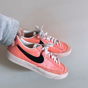 pink nike blazer low 77"